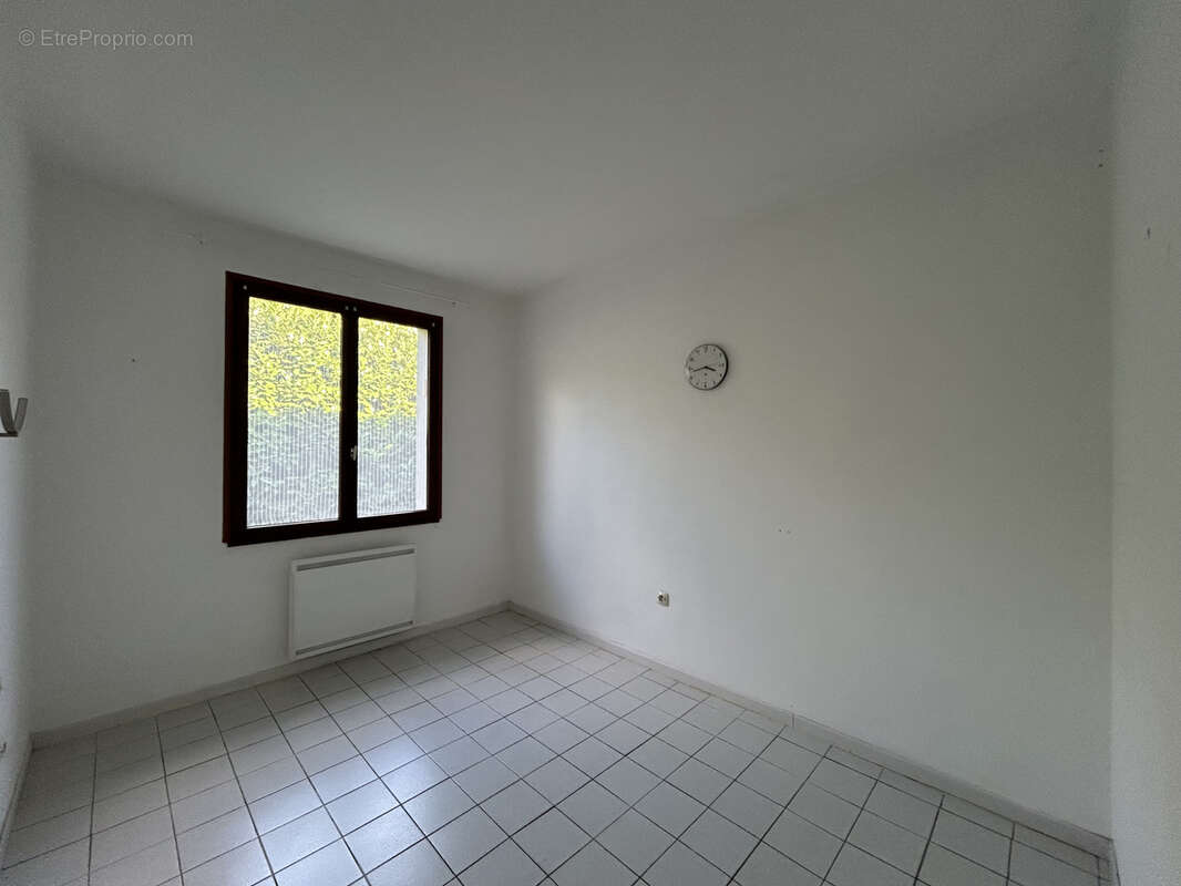 Maison à VILLESISCLE