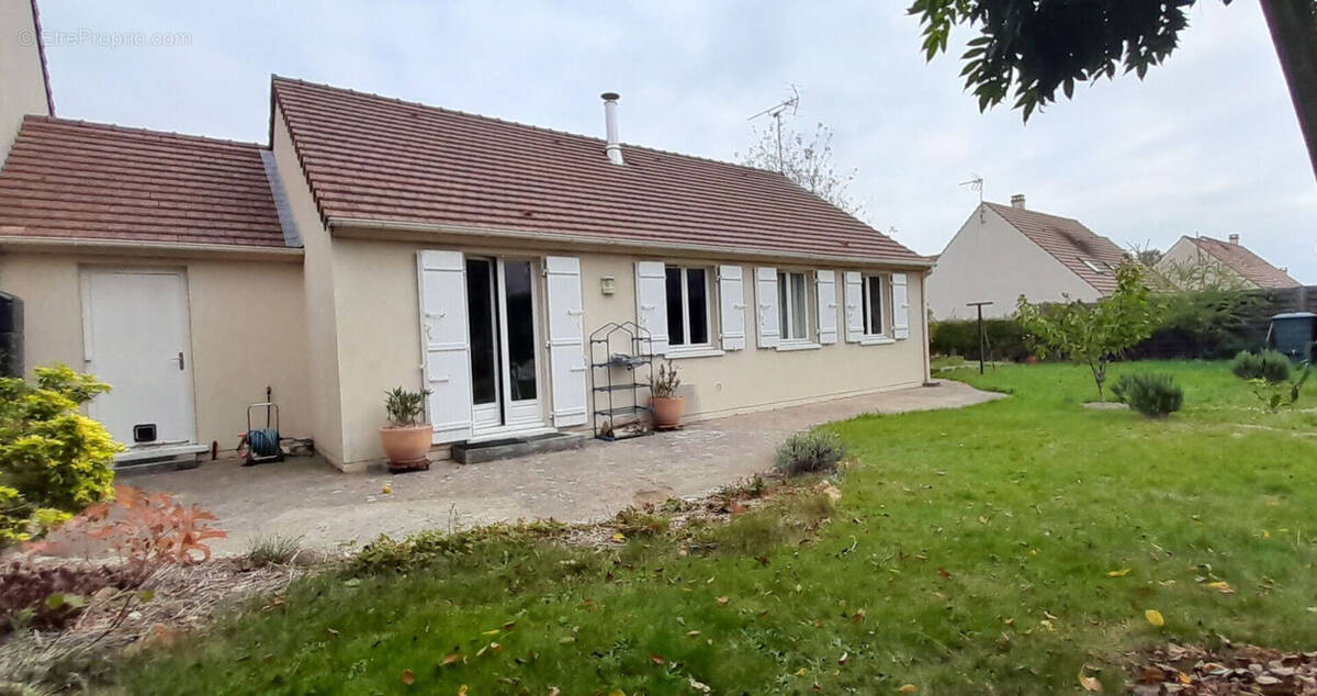 Maison à FORGES-LES-BAINS