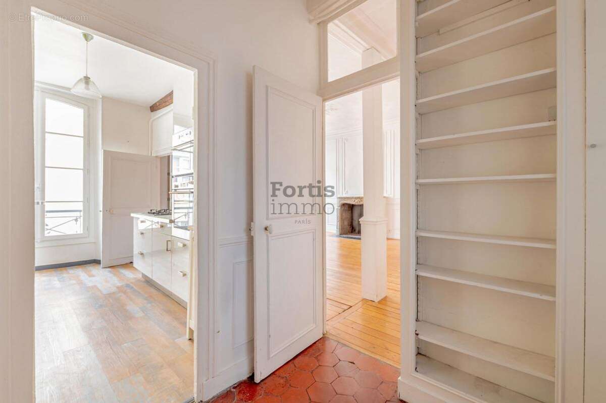 Appartement à VERSAILLES