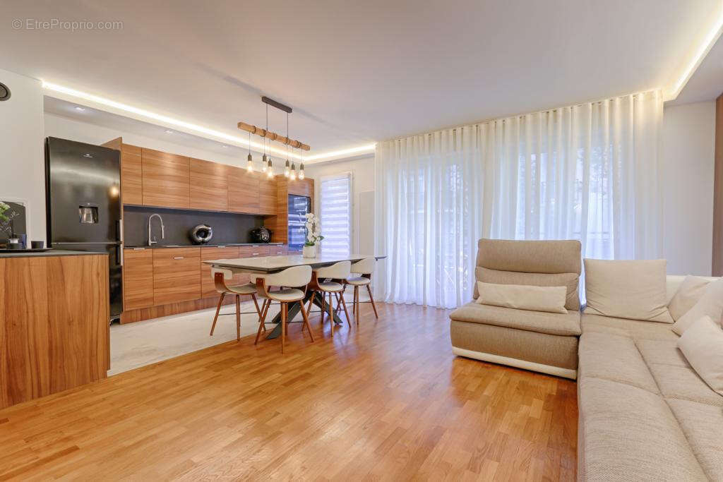 Appartement à SAINT-MAURICE