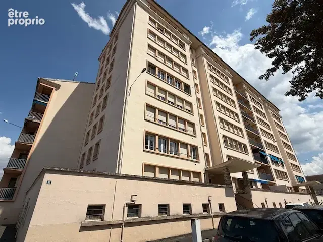 Appartement à VICHY