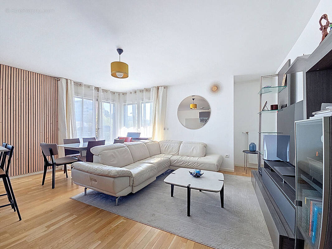 Appartement à RUEIL-MALMAISON