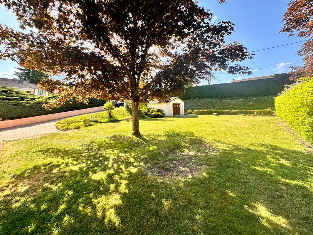Maison à AUBIGNY-SUR-NERE