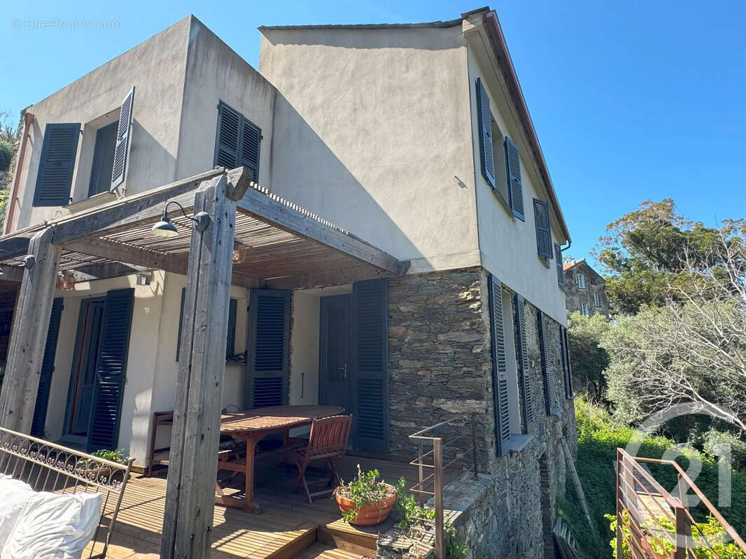 Maison à PINO