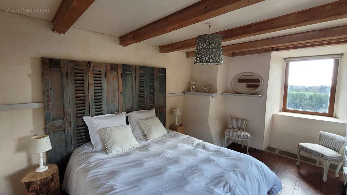 Maison à LA ROCHETTE