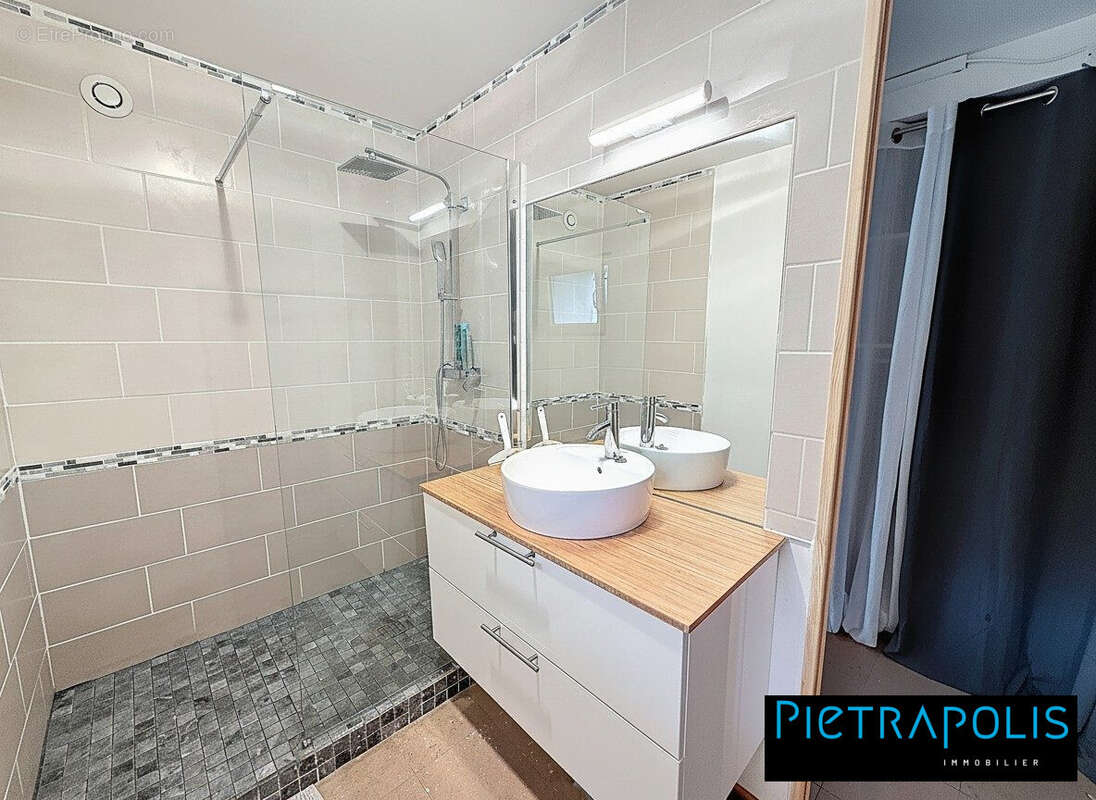 Maison 180 m² à Villefranche-Sur-Saone  - photo 7