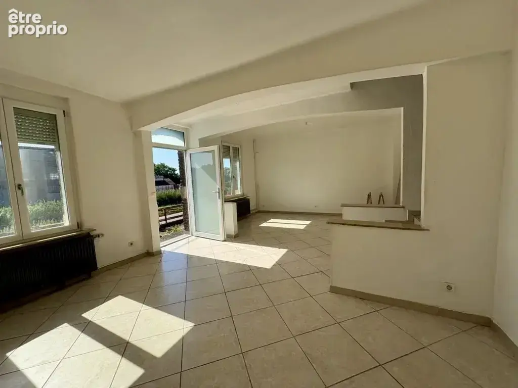 Maison mitoyenne 120m² - F5 avec garage, terrasse - photo 2