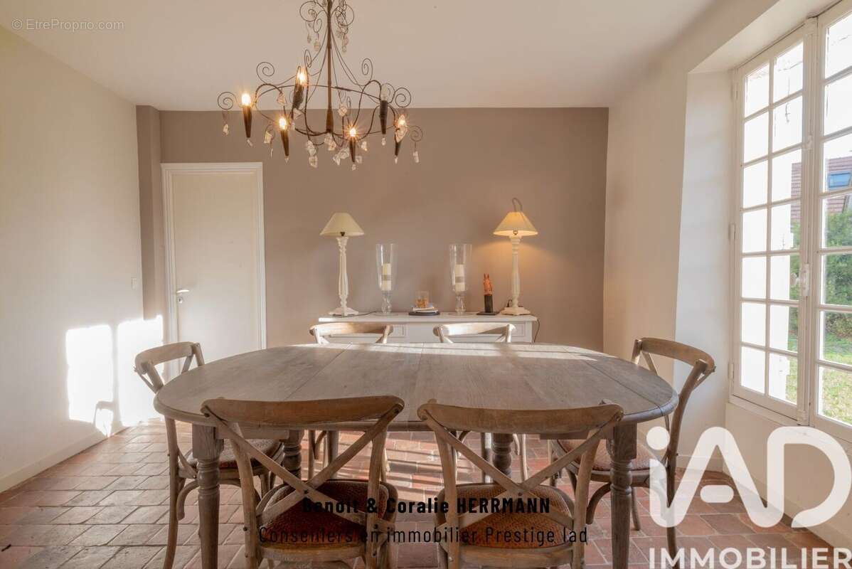 Photo 9 - Maison à HOUDAN