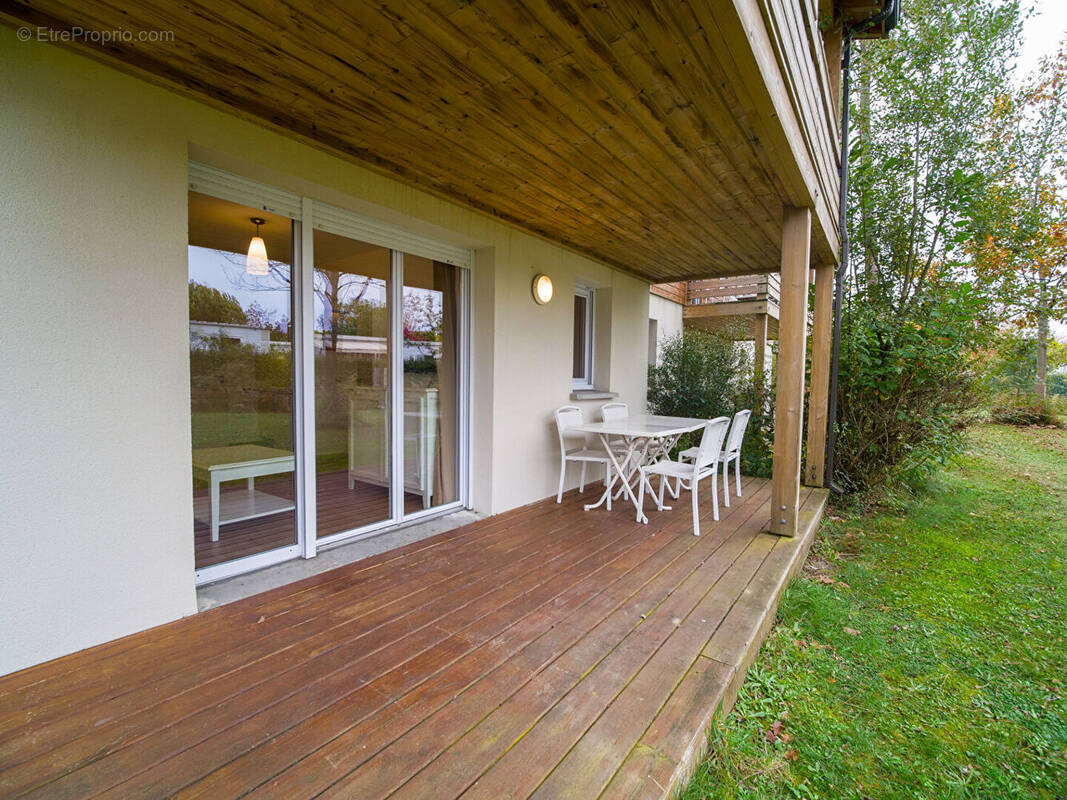 Appartement à PARENTIS-EN-BORN