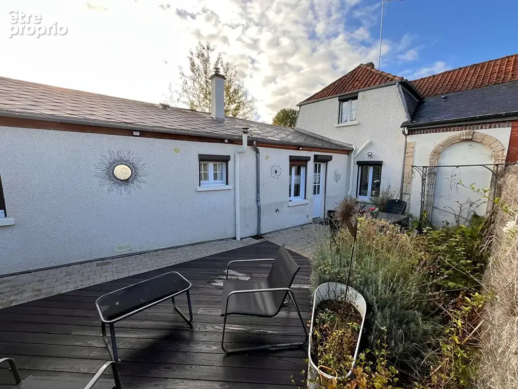 Maison Guiscard 4 pièce(s) 92 m2 - photo 1