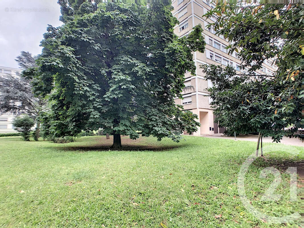 Appartement à LYON-7E