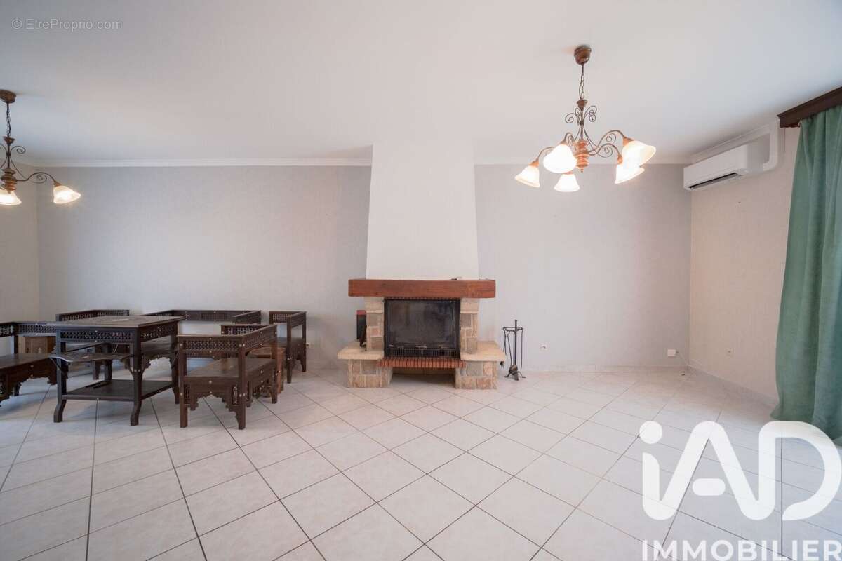 Photo 2 - Maison à TOUL