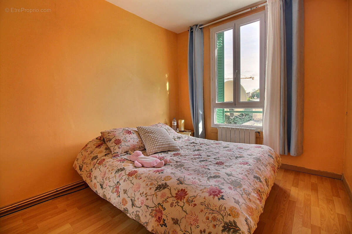 Maison à COLOMBES