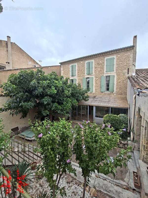 Maison bourgeoise meublée 145 m²  Piscine  3 suites  Garage 100 m² - photo 4