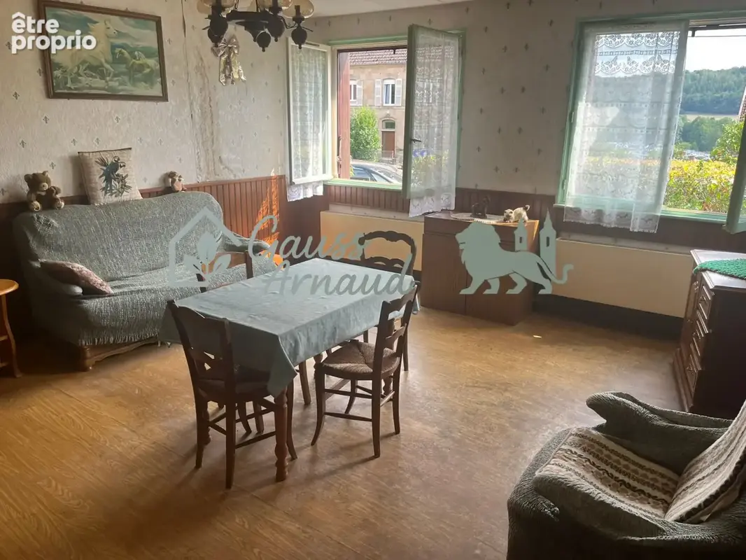 Maison 200 m² à Granges-La-Ville  - photo 6