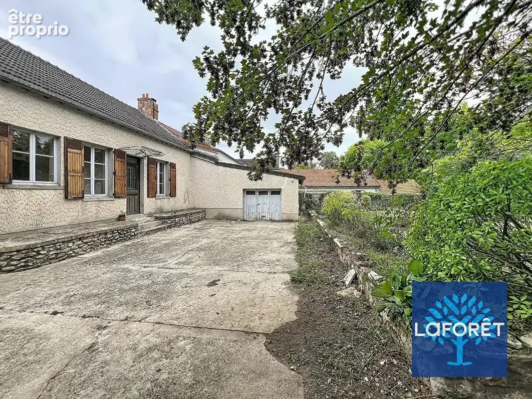MAISON CERNY de 3 pièces, dépendance, garage, porche, cave voutée. - photo 4