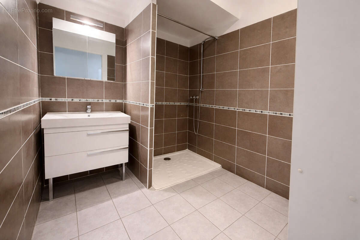 Appartement à MARSEILLE-10E