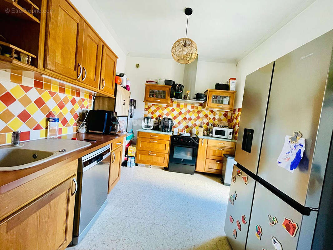 Appartement à LE CAILAR