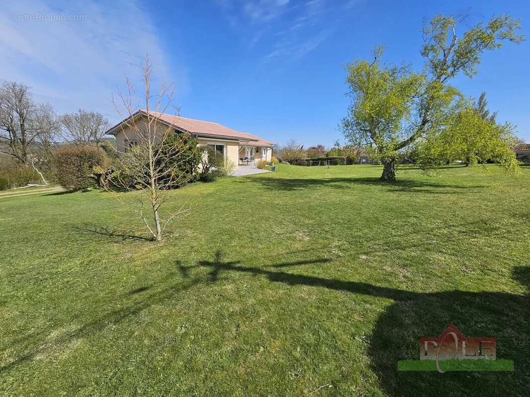 Maison à SAINT-ROMAIN-EN-GAL