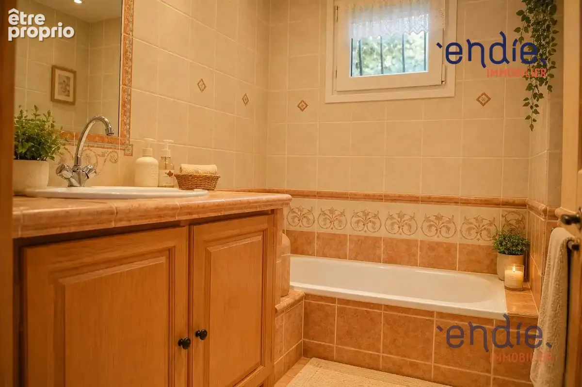 Maison 4 pièces 110 m² à vendre à Les Arcs (83460) - photo 6