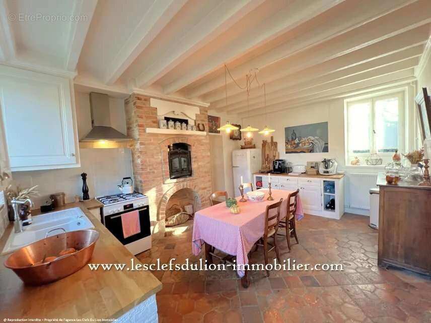 Maison à ECUELLES