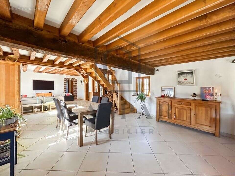 Maison à CONCHES-EN-OUCHE