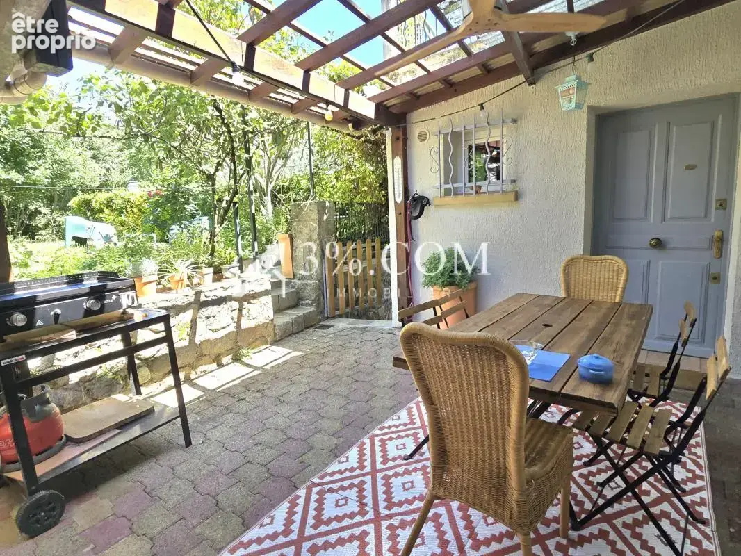 Spacieuse maison en pierre rénovée avec 4 chambres,  jardins - photo 13
