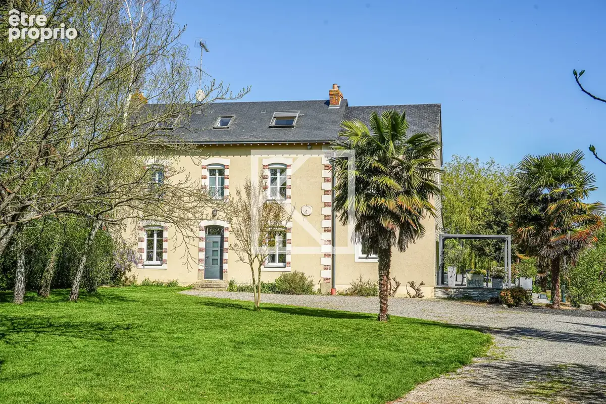 Maison 7 pièces 186 m² à vendre à Loigne-Sur-Mayenne (53200) - photo 3