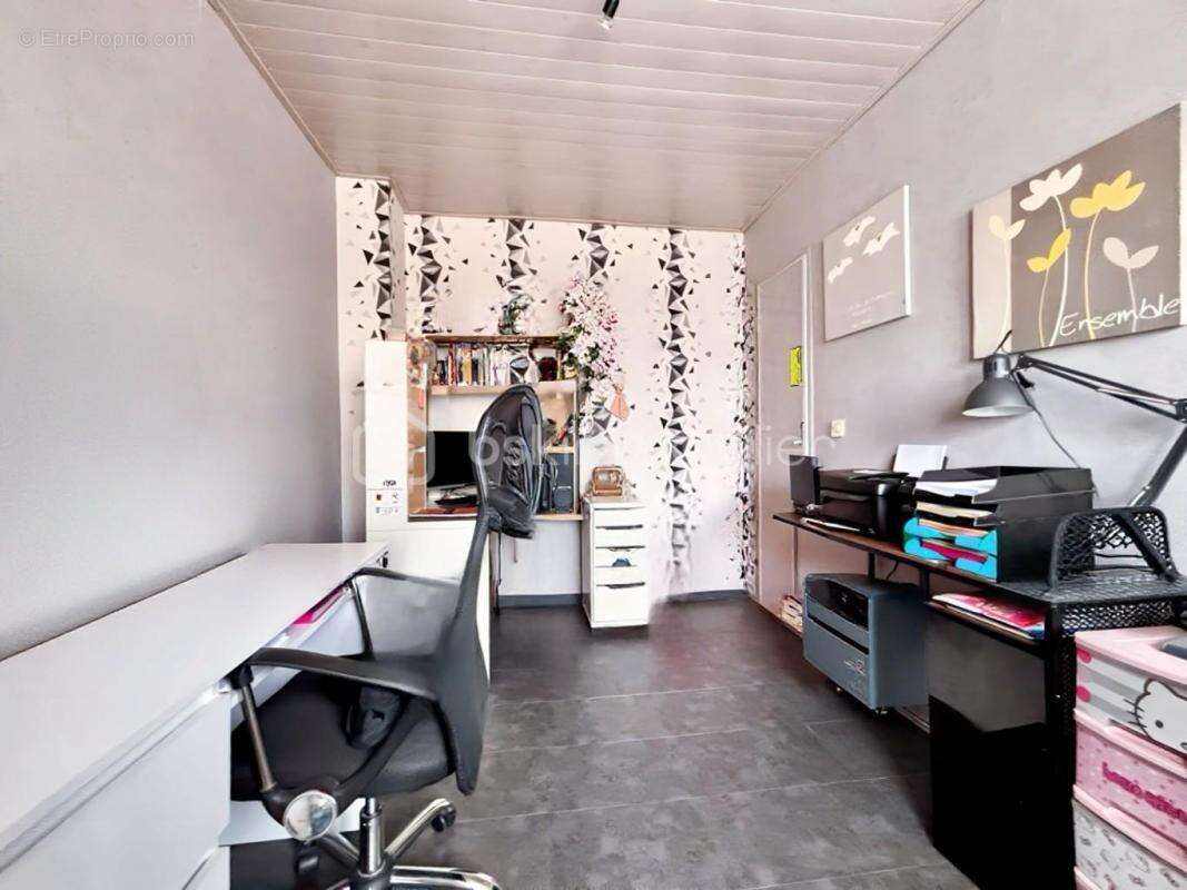 Maison à DOUCHY-LES-MINES