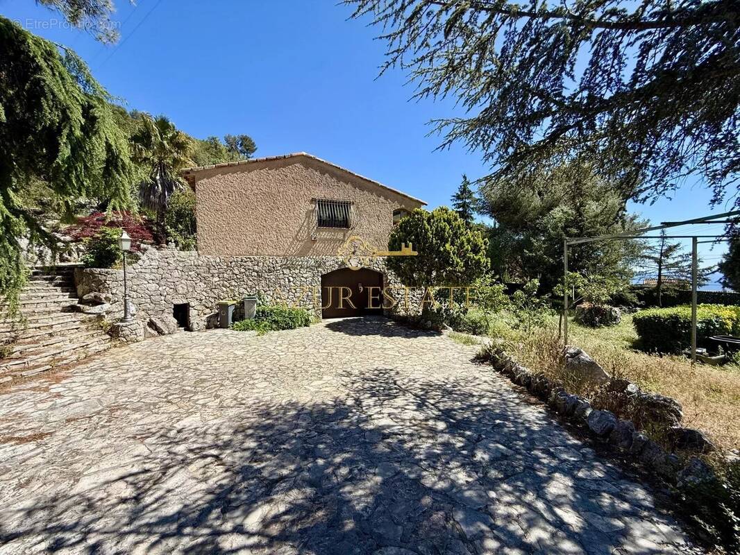 Maison à LA TURBIE