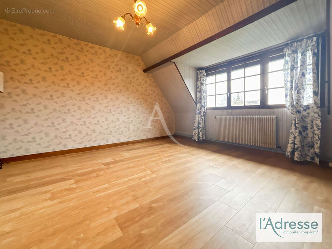 Maison à PERRIERS-SUR-ANDELLE