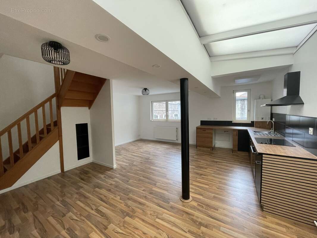 Appartement à AIRE-SUR-LA-LYS