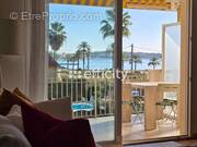 Appartement à VALLAURIS