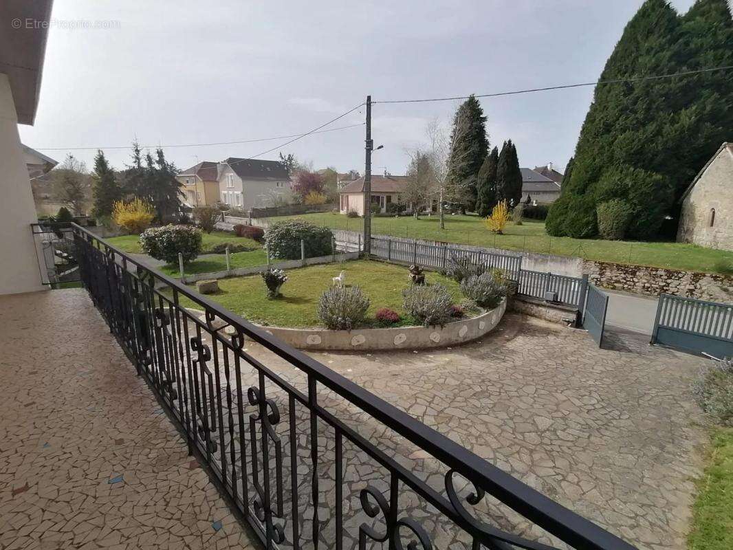 Maison à LA SOUTERRAINE