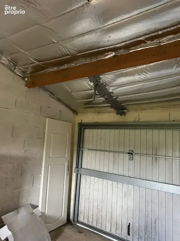 Saint Etienne du Grès : Villa de plein pied, 3 chambres, terrain 410m² - photo 16