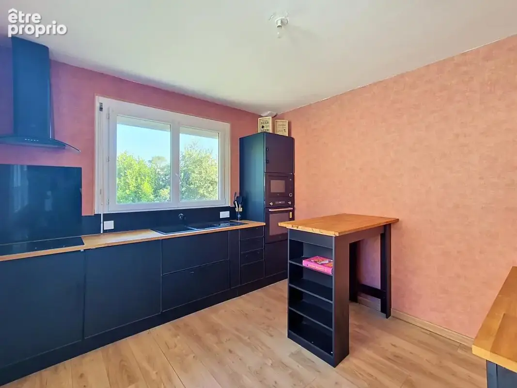 Maison 5 pièces 81 m² à vendre à Gourin (56110) - photo 2