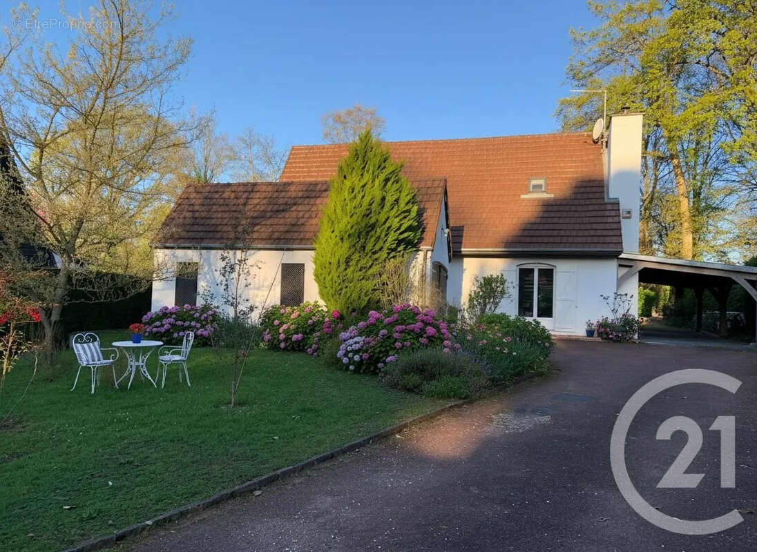 Maison à MONTAGNY-EN-VEXIN