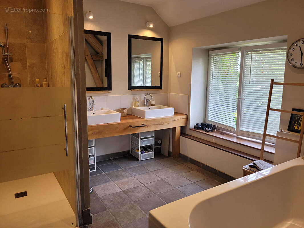 Maison à GARANCIERES