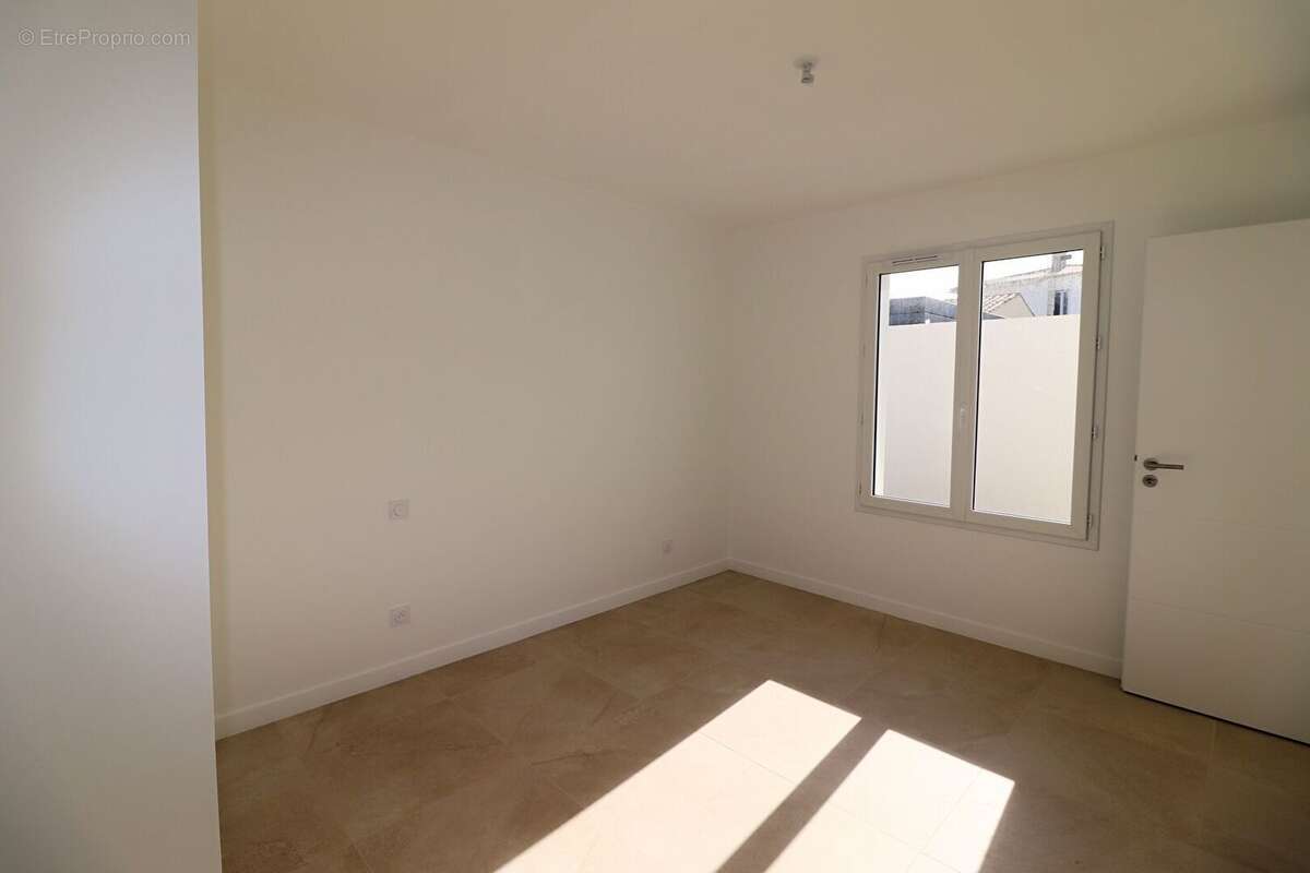 Maison à MESCHERS-SUR-GIRONDE