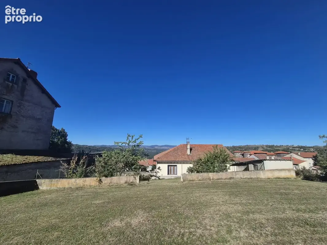 Maison d'habitation sur deux niveaux avec garages - photo 9