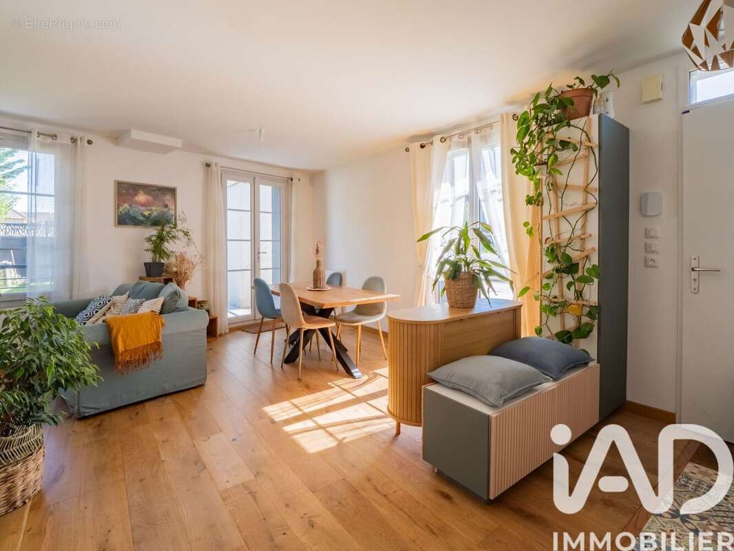 Photo 3 - Maison à MOUSSY-LE-NEUF