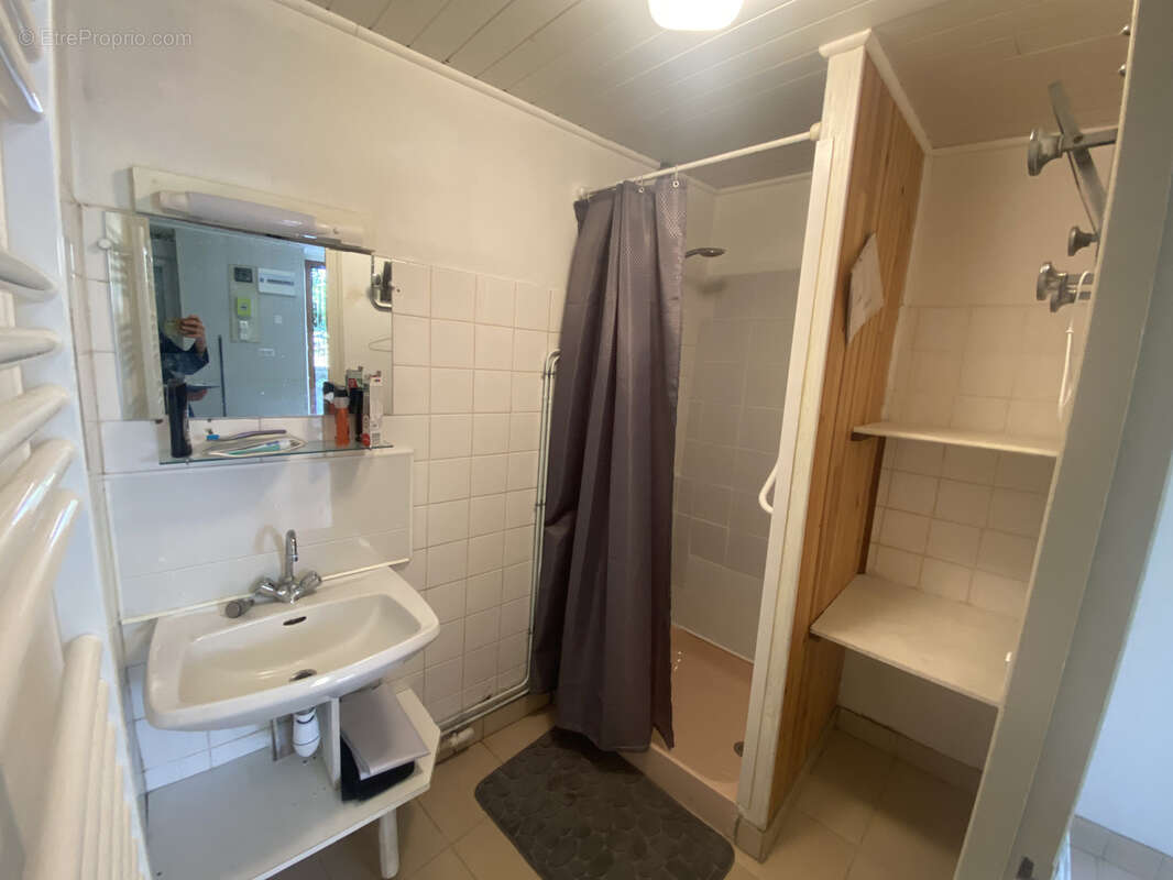 Appartement à MONCEAUX-SUR-DORDOGNE