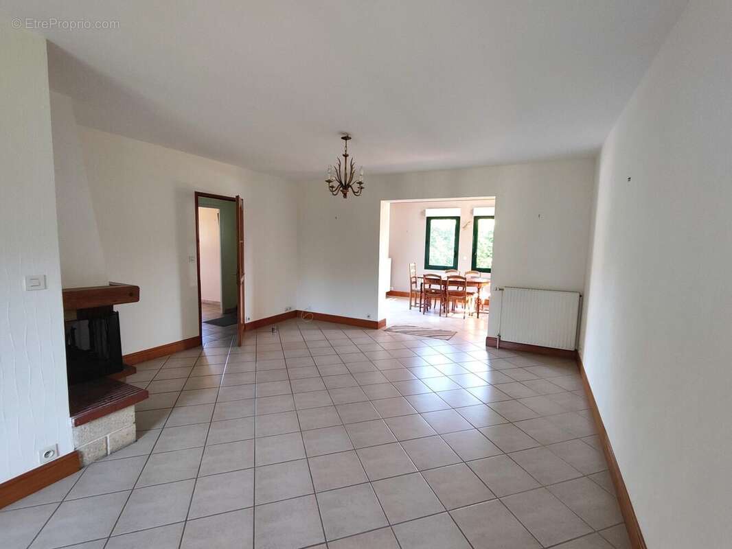 Maison à LE MINIHIC-SUR-RANCE