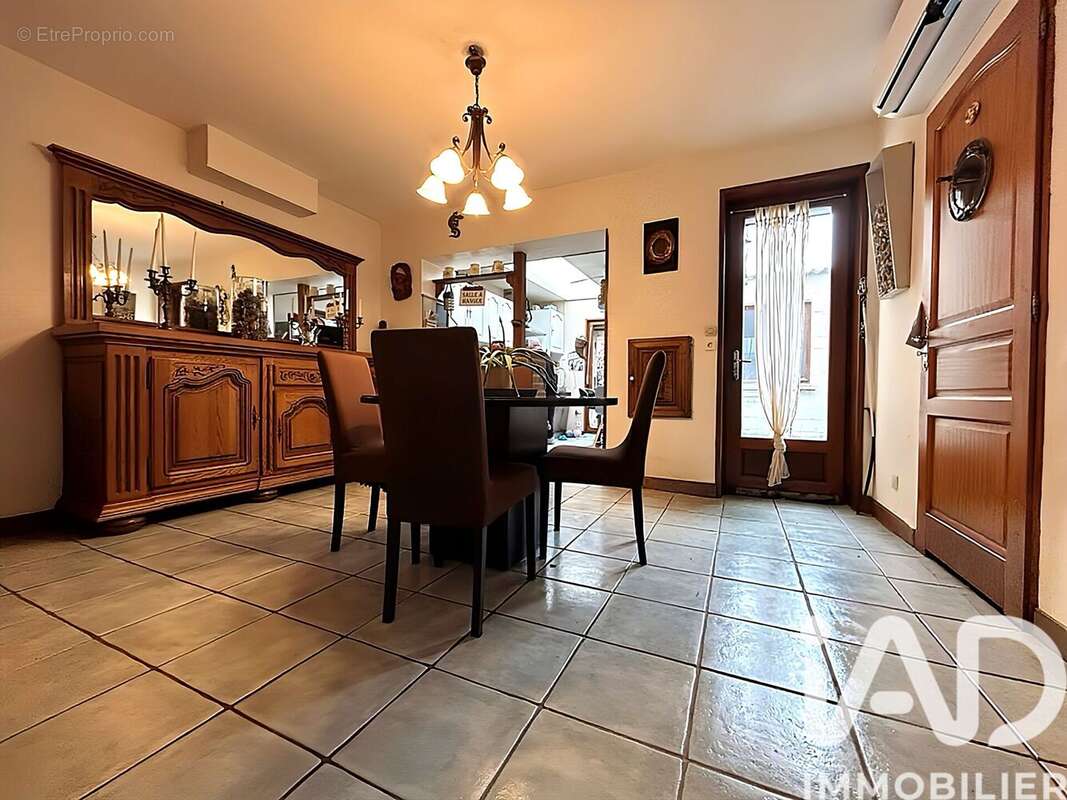 Photo 3 - Maison à NEUVILLE-SUR-ESCAUT