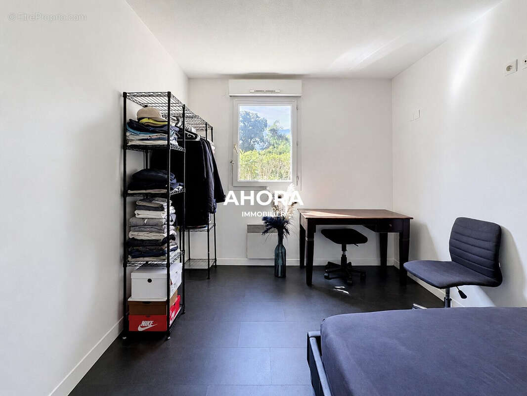 Appartement à MARSEILLE-9E