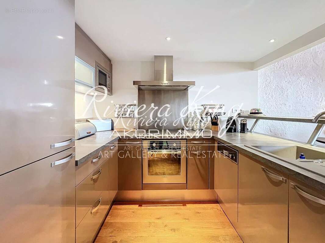 Appartement à VILLEFRANCHE-SUR-MER