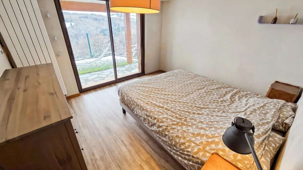 Maison à MONNETIER-MORNEX