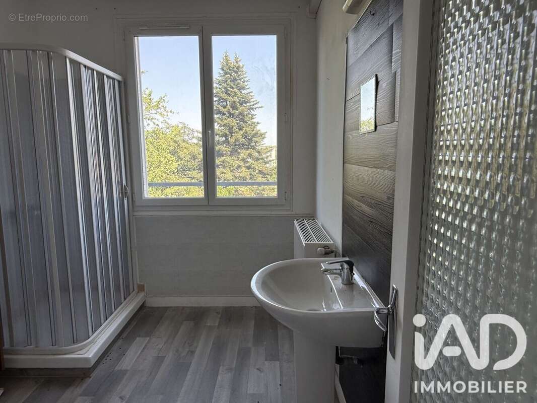 Photo 6 - Appartement à SAINT-AMAND-MONTROND