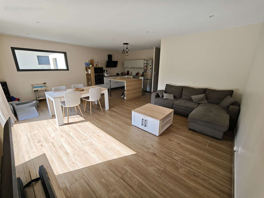 Maison à CLERMONT-L&#039;HERAULT