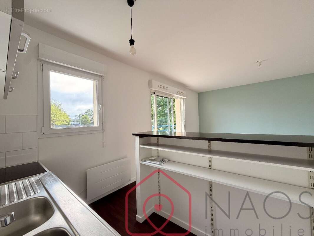 PLOUFRAGAN - T2 calme et lumineux avec balcon - photo 5